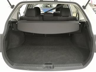 2016 Toyota Corolla - Thumbnail