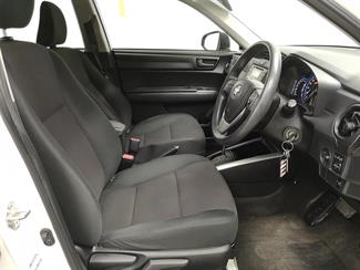 2016 Toyota Corolla - Thumbnail