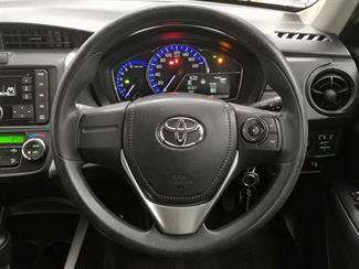 2016 Toyota Corolla - Thumbnail