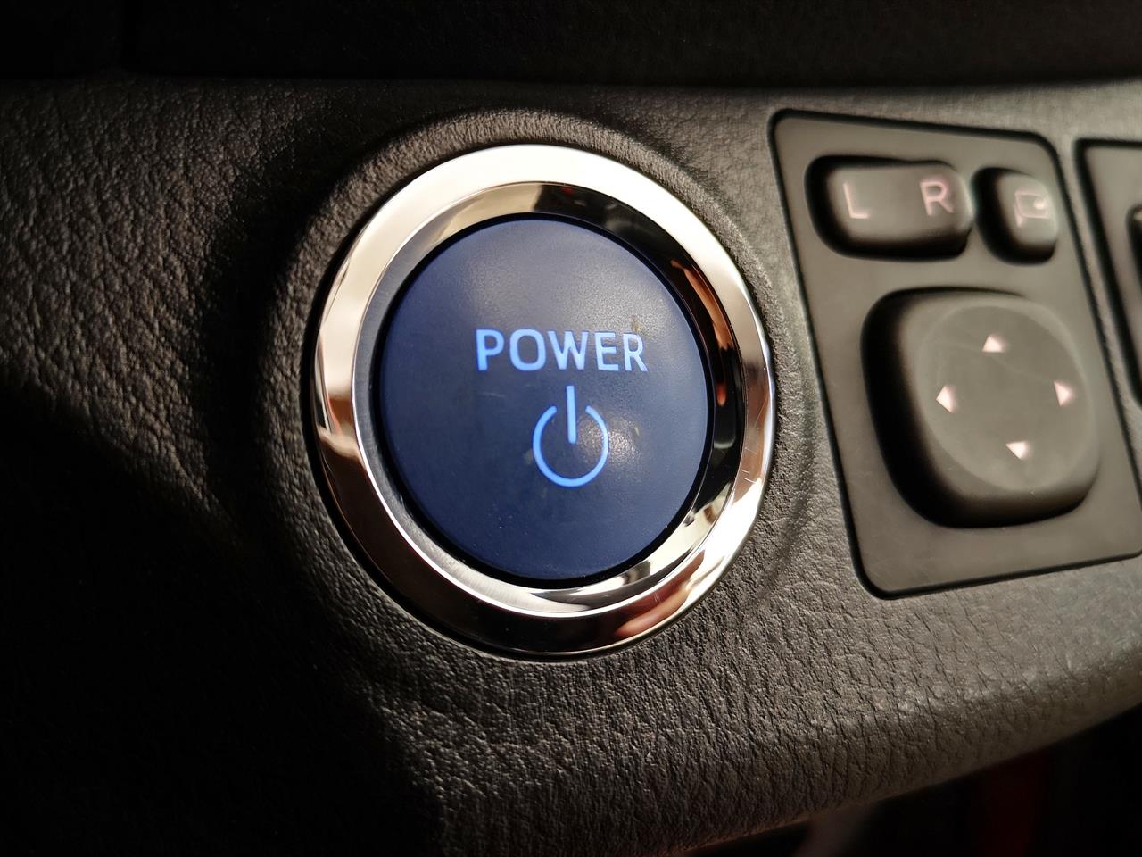 2018 Toyota Vitz