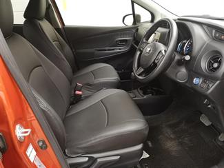 2018 Toyota Vitz - Thumbnail
