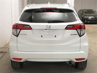 2015 Honda Vezel - Thumbnail