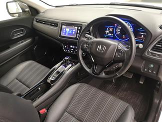 2015 Honda Vezel - Thumbnail