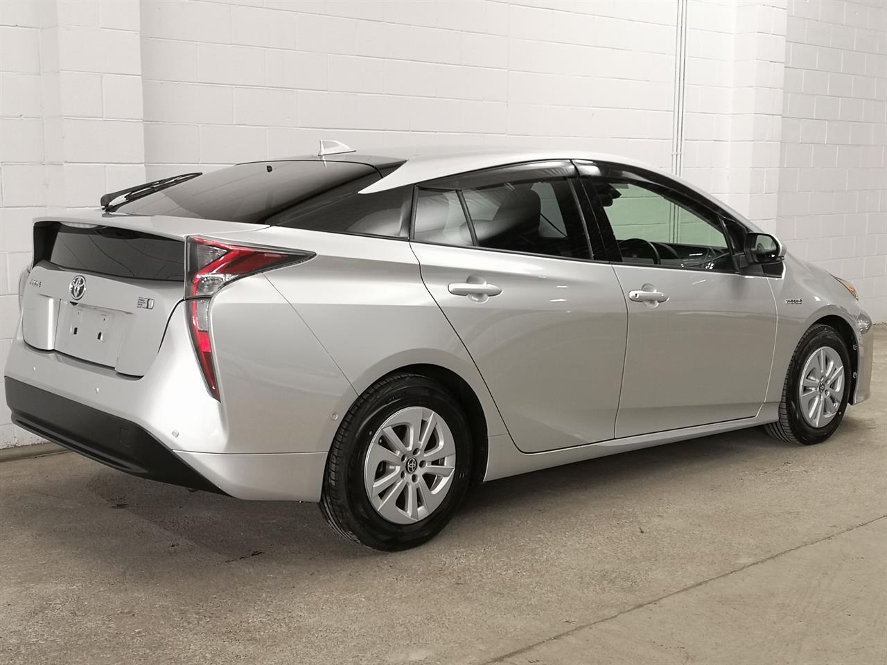 2017 Toyota Prius