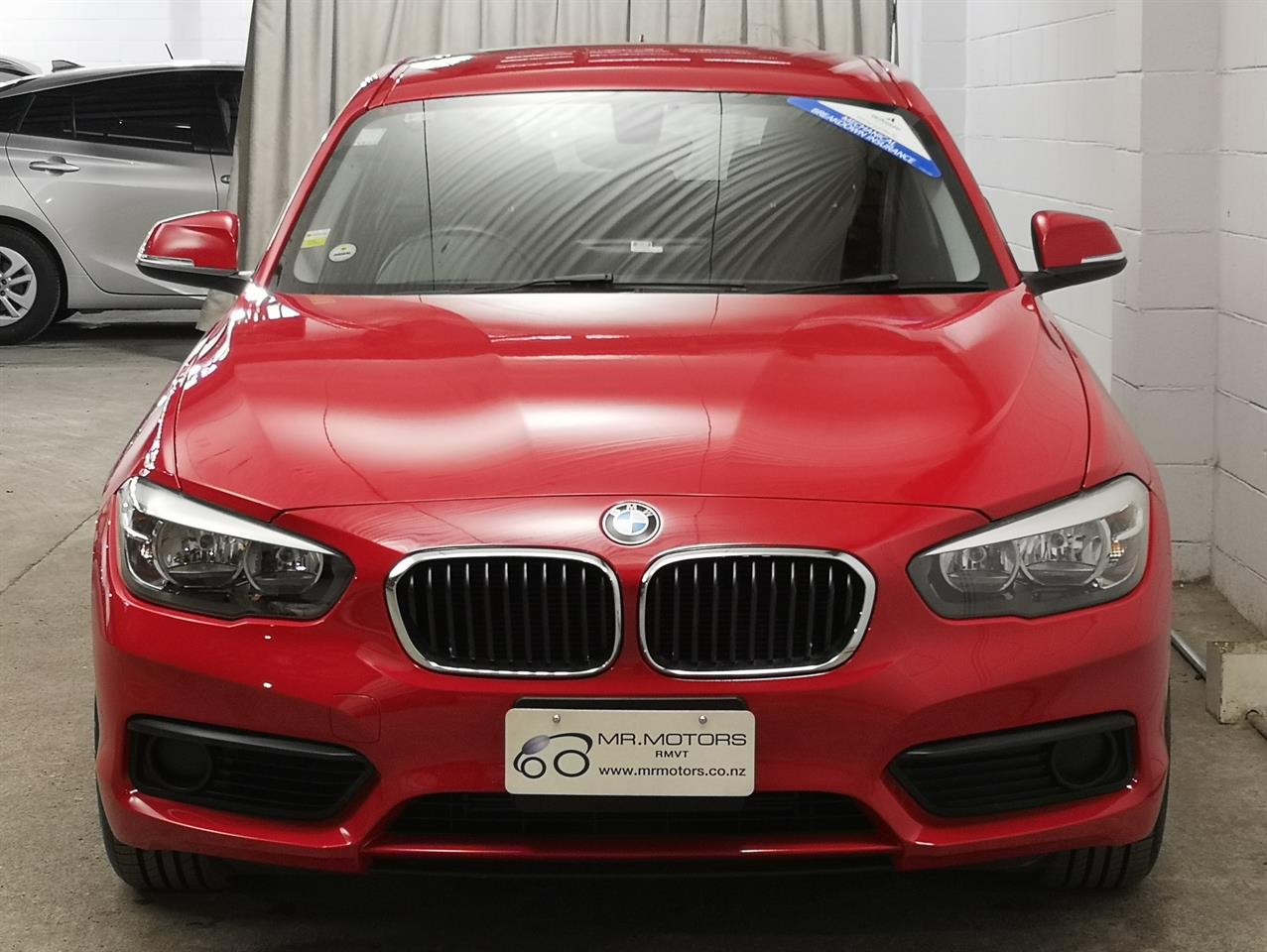 2015 BMW 118I