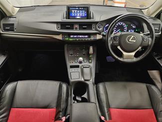 2015 Lexus CT 200H - Thumbnail