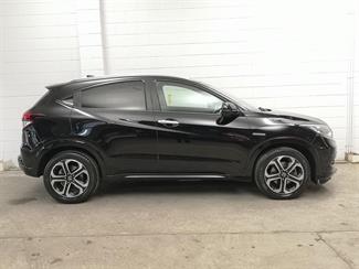2014 Honda Vezel - Thumbnail