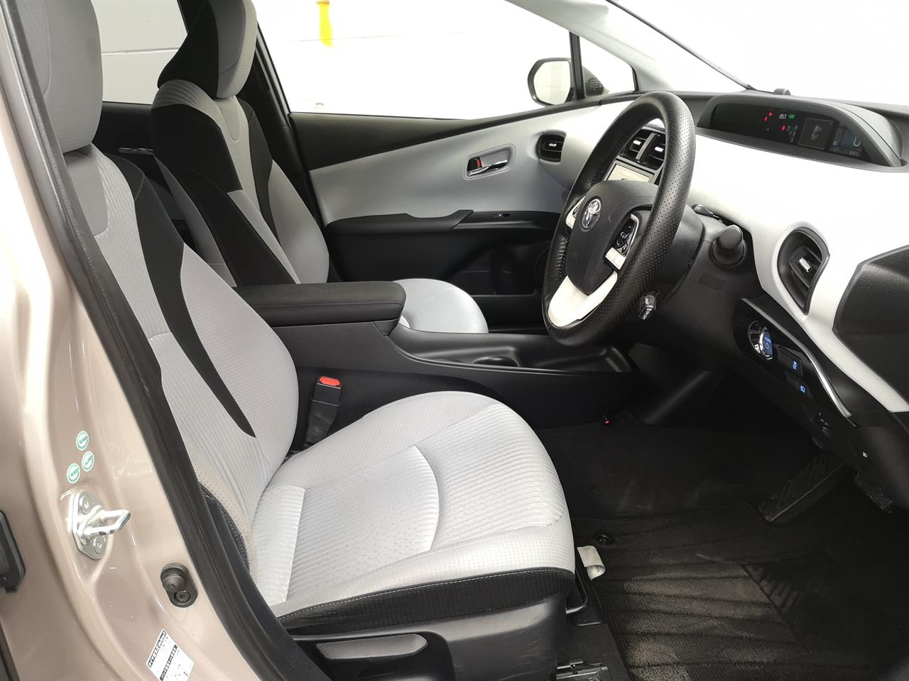 2016 Toyota Prius