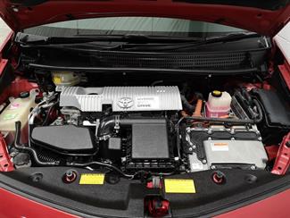 2012 Toyota Prius - Thumbnail