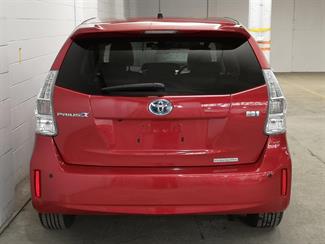 2012 Toyota Prius - Thumbnail