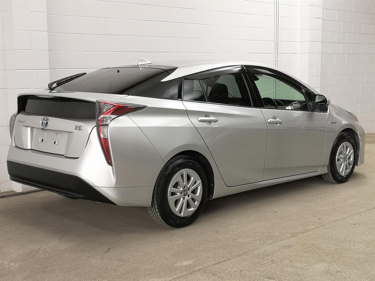 2017 Toyota Prius