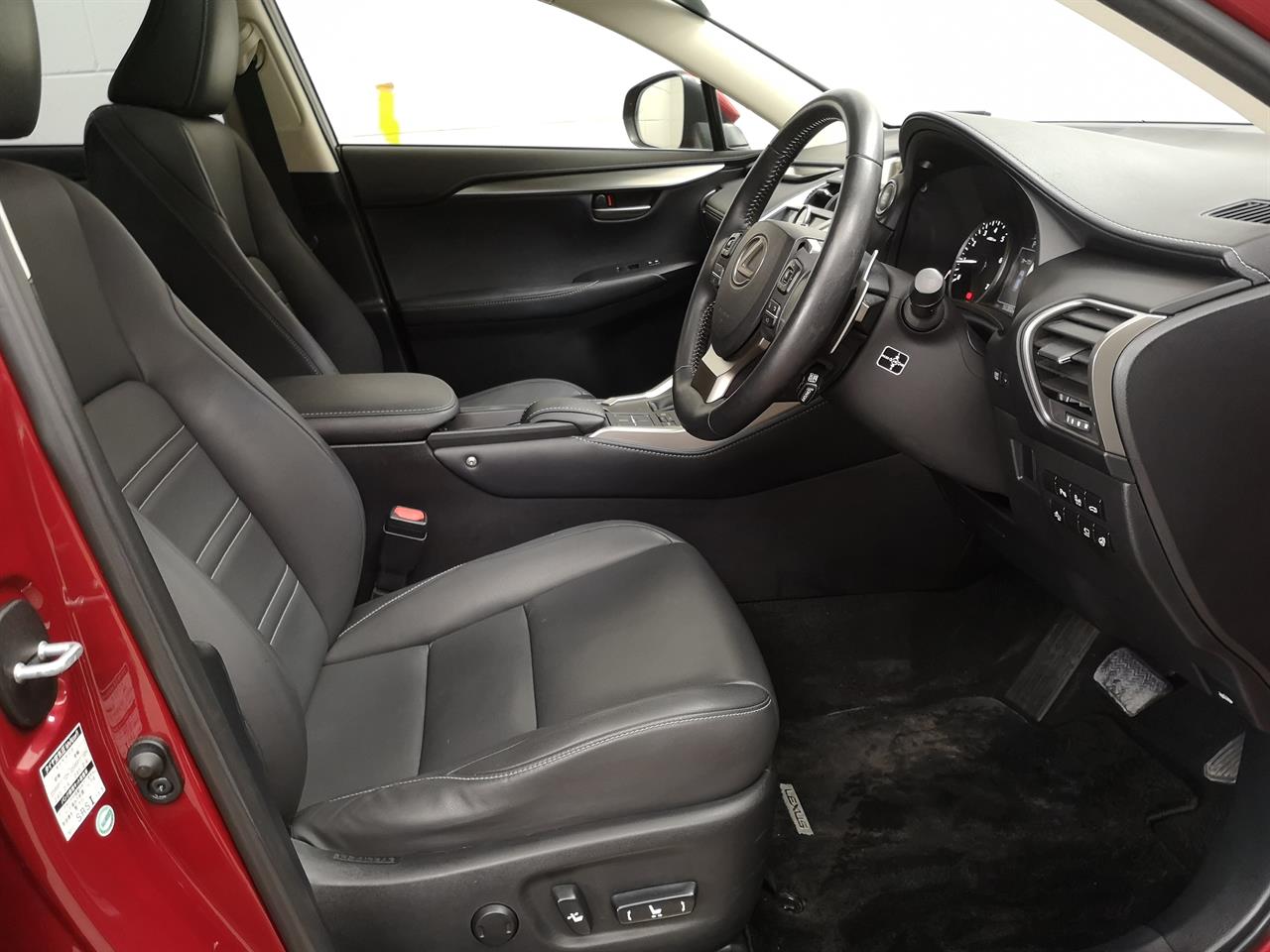 2015 Lexus NX 200t