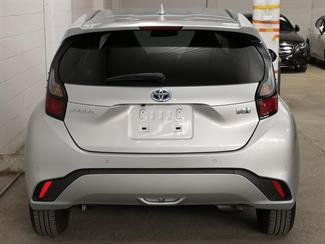 2021 Toyota Aqua - Thumbnail