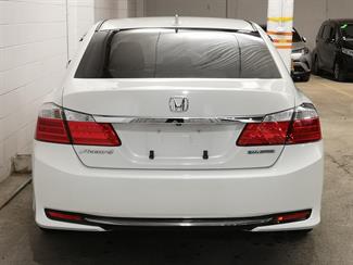 2015 Honda Accord - Thumbnail