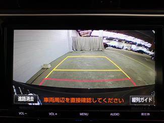 2017 Toyota Auris - Thumbnail