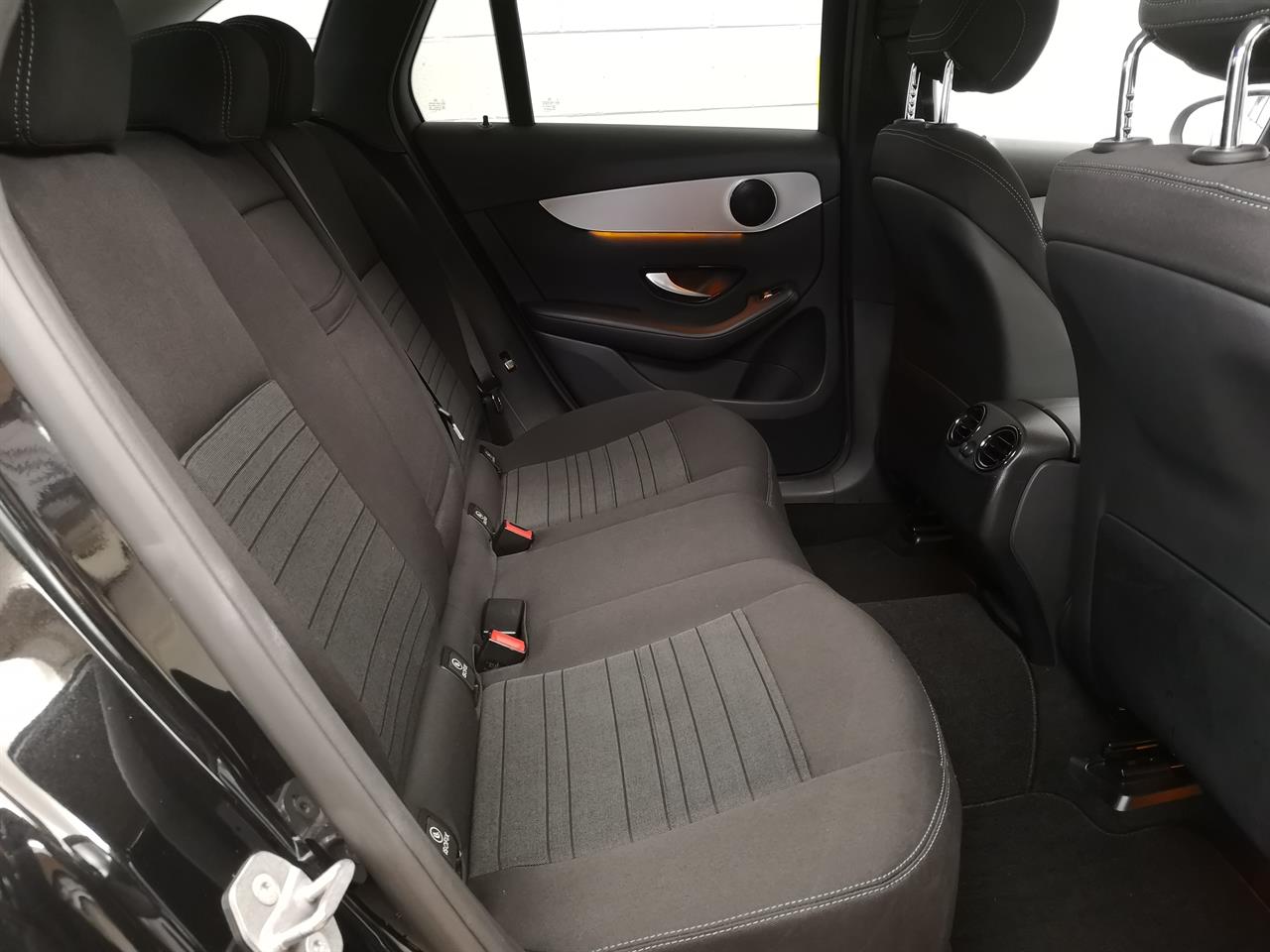 2018 Mercedes-Benz GLC 200