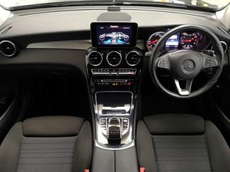 2018 Mercedes-Benz GLC 200 - Thumbnail