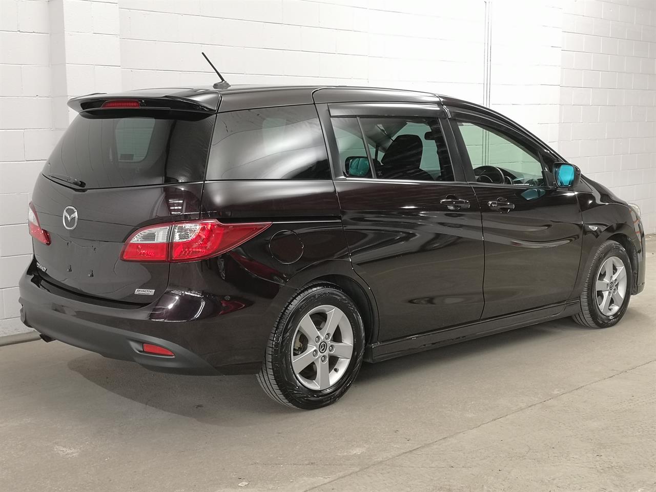 2015 Mazda Premacy