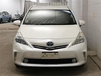 2012 Toyota Prius - Thumbnail