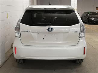 2012 Toyota Prius - Thumbnail