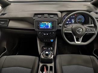 2020 Nissan Leaf - Thumbnail