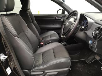 2016 Toyota Corolla - Thumbnail