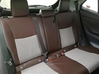 2020 Toyota Yaris - Thumbnail