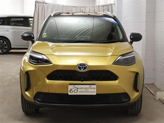 2020 Toyota Yaris - Thumbnail