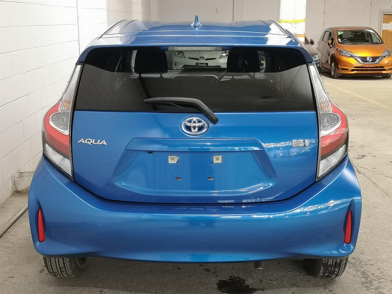 2017 Toyota Aqua