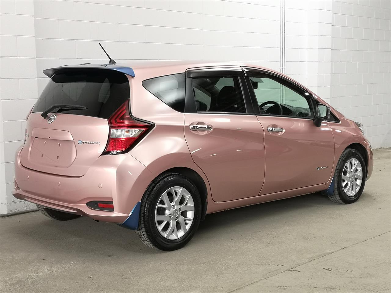 2017 Nissan Note
