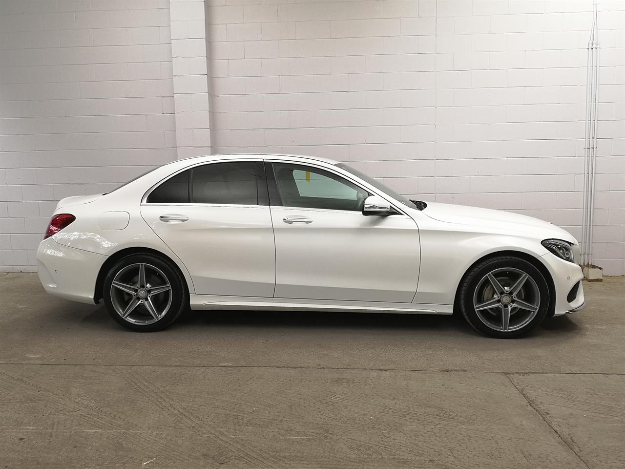 2015 Mercedes-Benz C 200