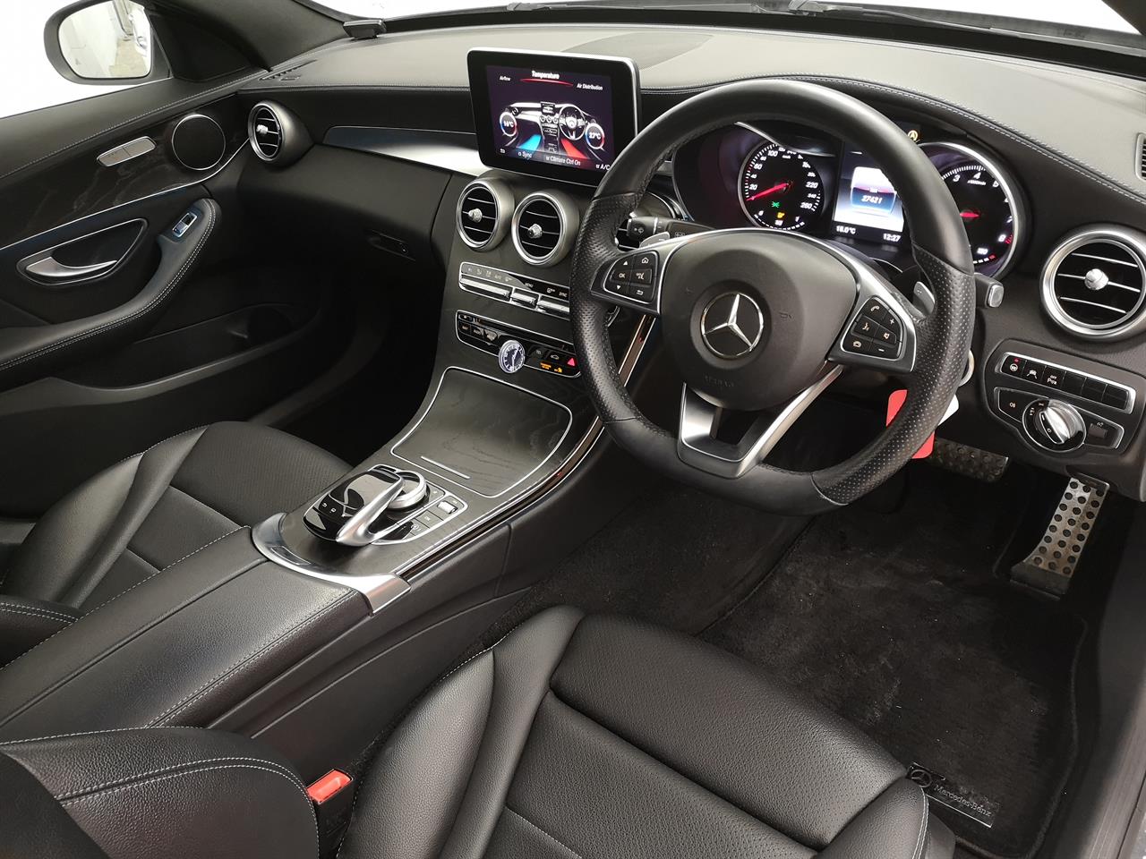 2015 Mercedes-Benz C 200