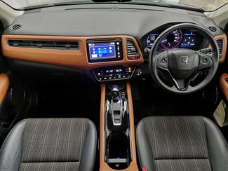 2014 Honda Vezel - Thumbnail