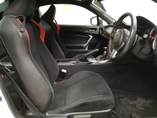 2012 Toyota 86 - Thumbnail