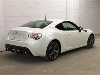 2014 Toyota 86 - Thumbnail