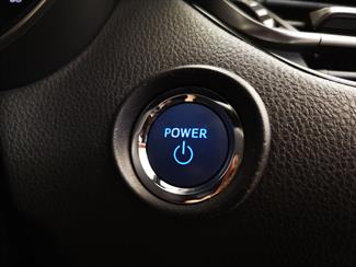 2017 Toyota C-HR - Thumbnail