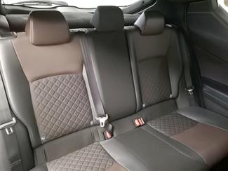 2017 Toyota C-HR - Thumbnail