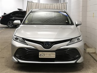 2019 Toyota Camry - Thumbnail