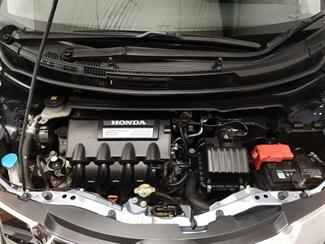 2015 Honda Freed - Thumbnail
