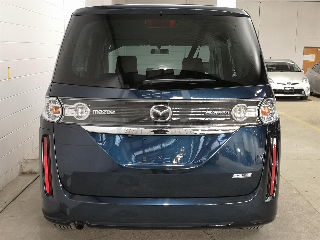 2017 Mazda Biante