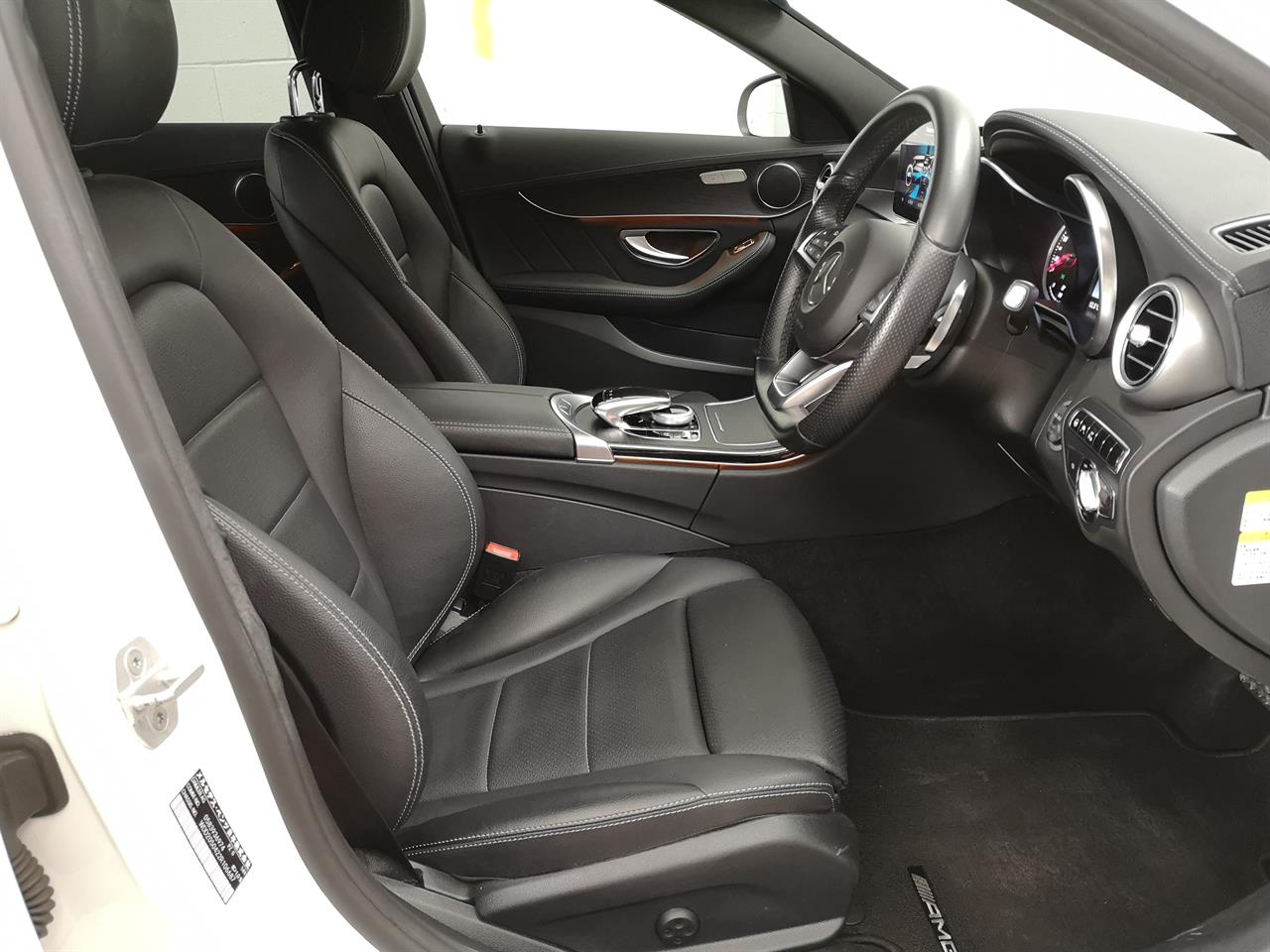 2015 Mercedes-Benz C 200