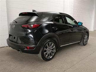 2018 Mazda CX-3 - Thumbnail