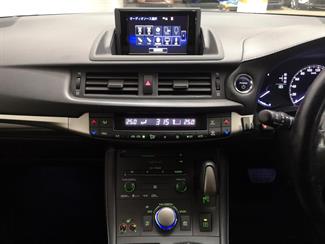 2016 Lexus CT 200H - Thumbnail