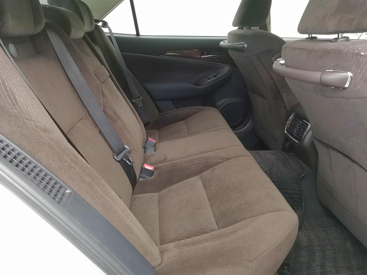 2015 Toyota Crown