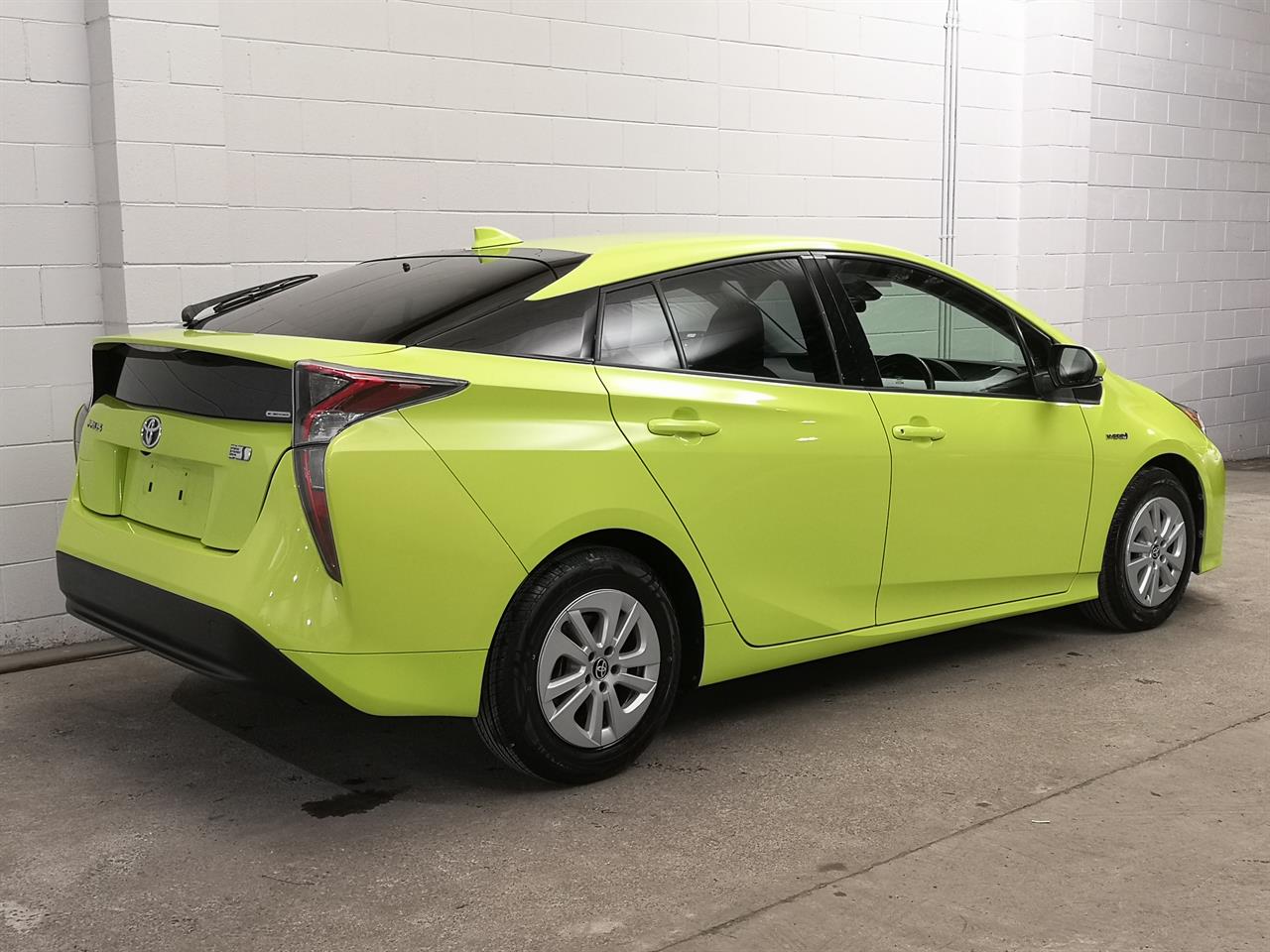 2016 Toyota Prius