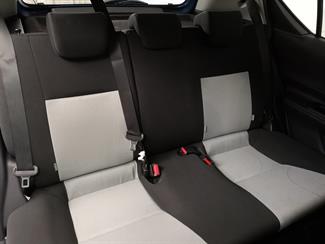 2013 Toyota Aqua - Thumbnail
