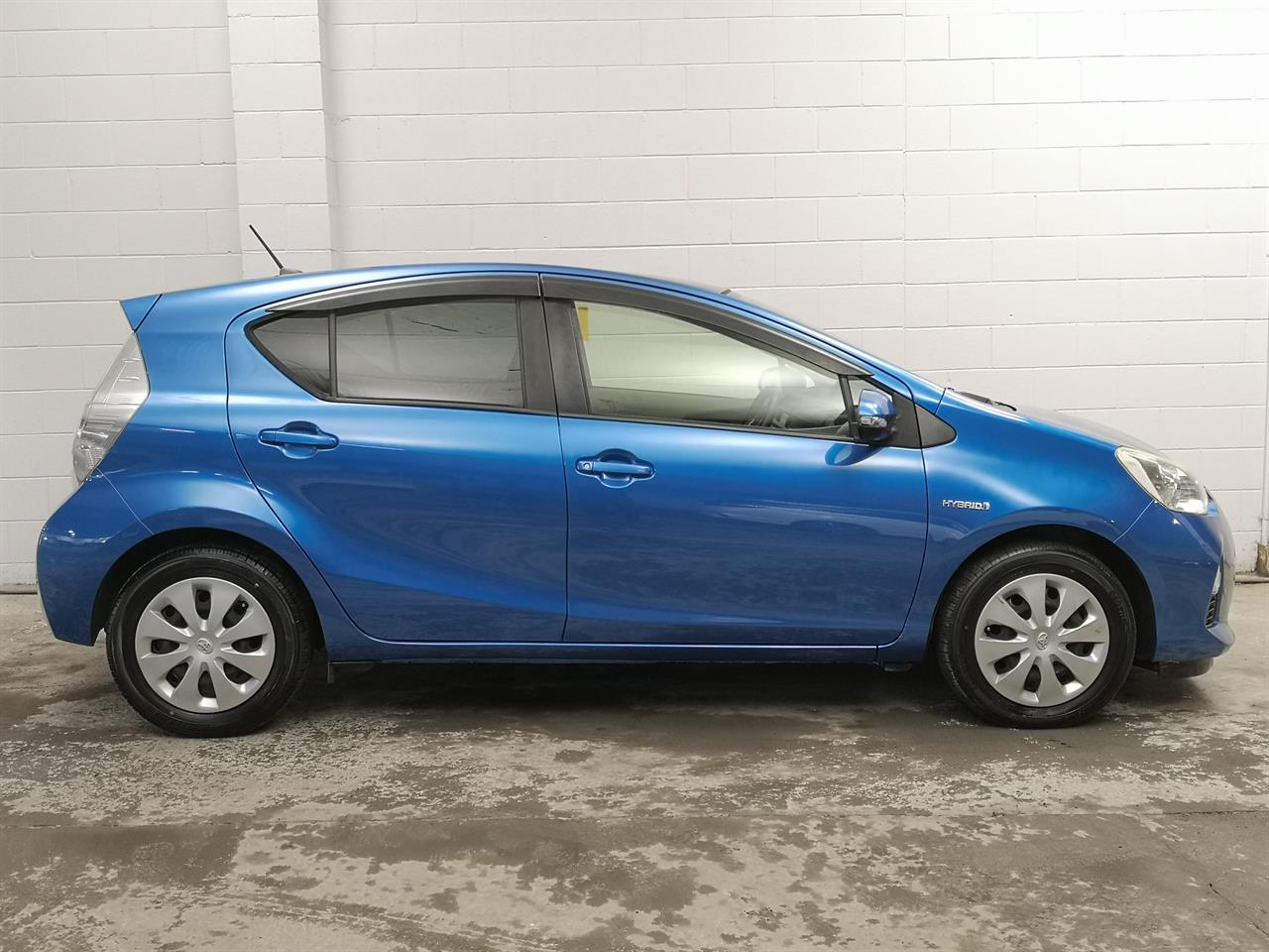 2015 Toyota Aqua
