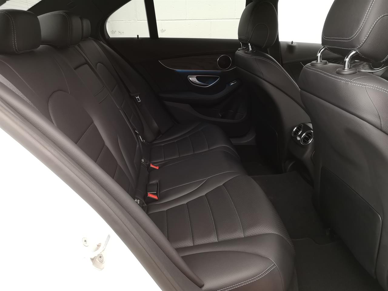 2015 Mercedes-Benz C 200