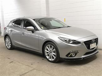 2016 Mazda Axela - Thumbnail