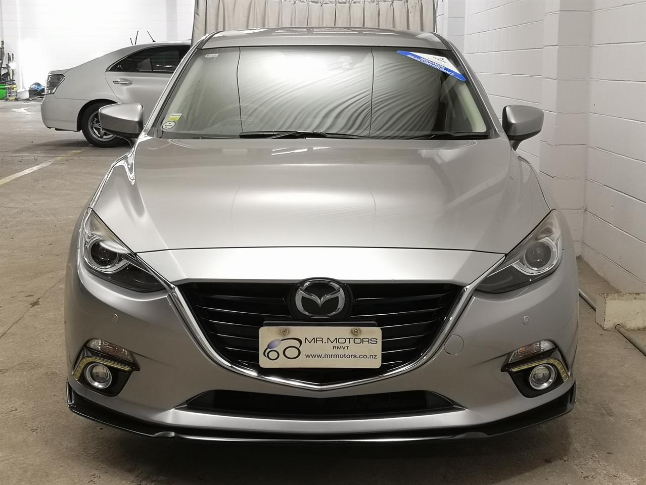 2016 Mazda Axela